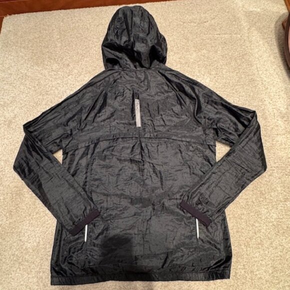 Black Under Armour Hooded Running Jacket - Medium - Picture 6 of 13